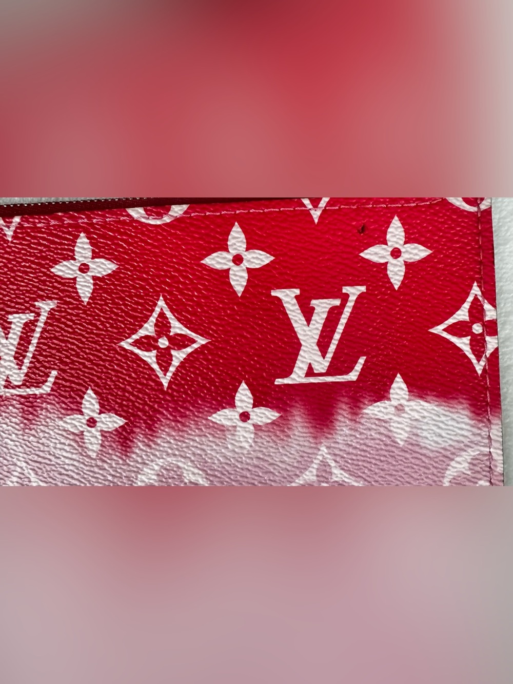 Louis Vuitton Authentic Pink to Red Gradient Monogram Wristlet - Picture 14 of 14